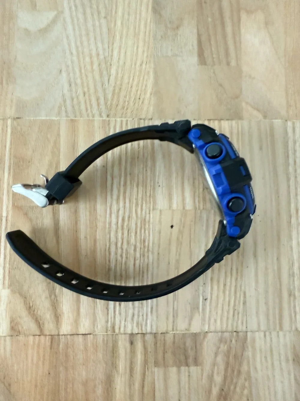 Armitron digital blue and black sport watch NEW BATTERY